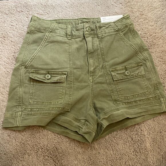 American Eagle Cargo Shorts Womens Size 2 Green Highest Rise 90s Boyfriend - Picture 1 of 9